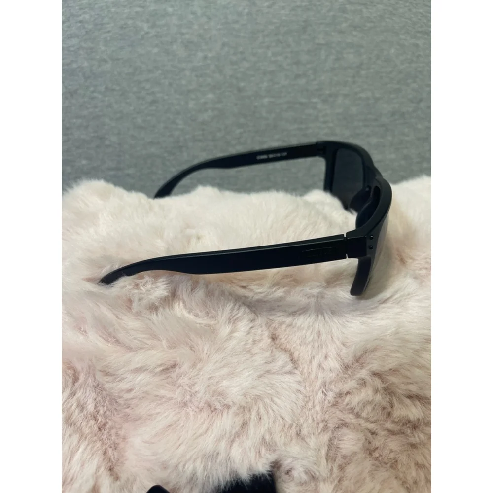 Unisex OLieye Sunglasses One Size Black